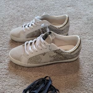 Vintage Havana sneakers size 8.5